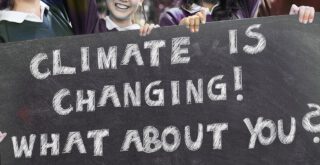 Protest zum Pariser Abkommen