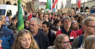 Versammlungsfreiheit