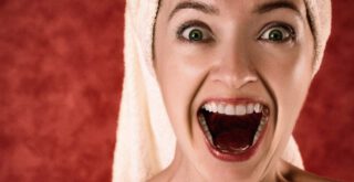 Unheimliches Lachen